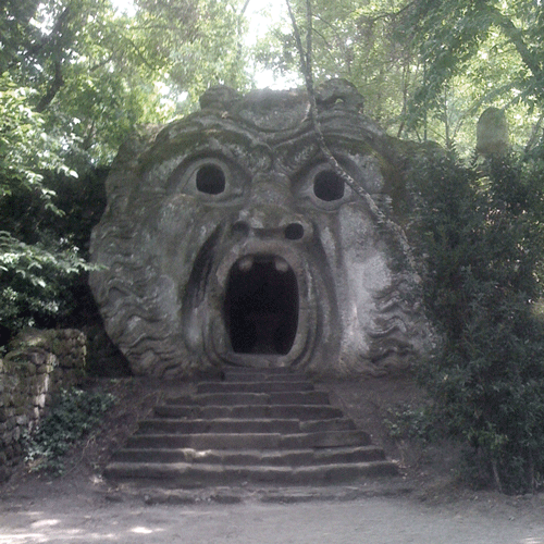 Bomarzo.gif