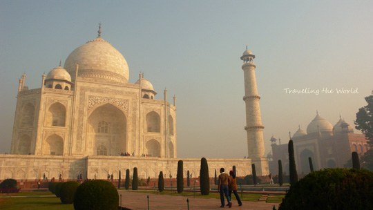 1214%20taj00.jpg