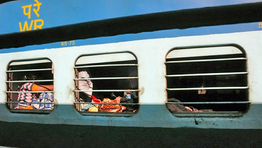 1218%20express04.jpg